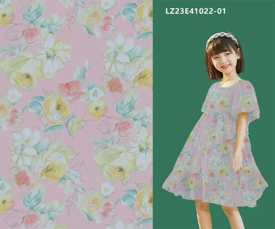 

Tissus Tissu, детский дизайнер, который любил 100% хлопок 1980-х годов и был свободным принтом и сшитыми тканевыми юбками