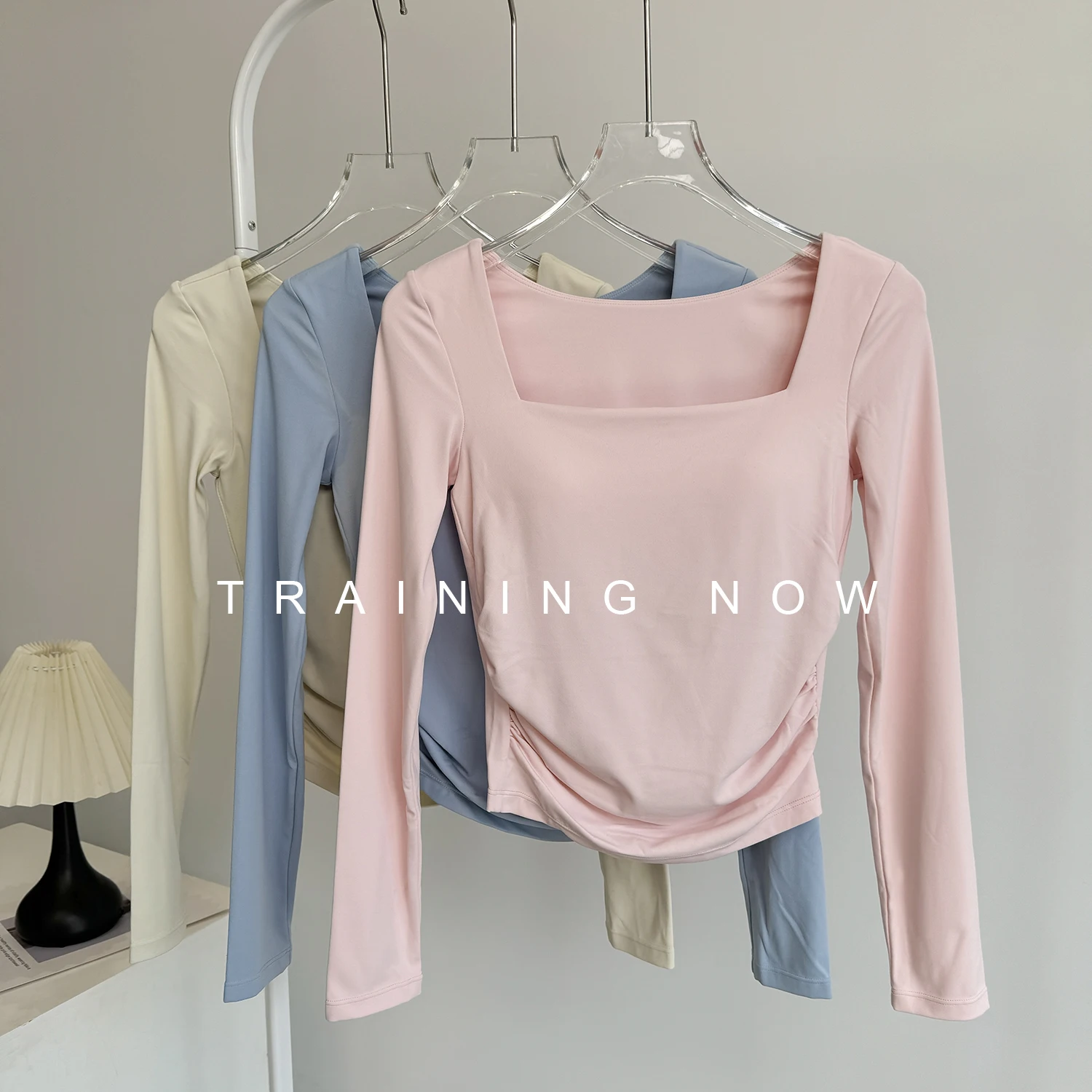 

Yoga clothes with chest pads long-sleeved women's autumn slimming Pilates fitness tops running training sportswear