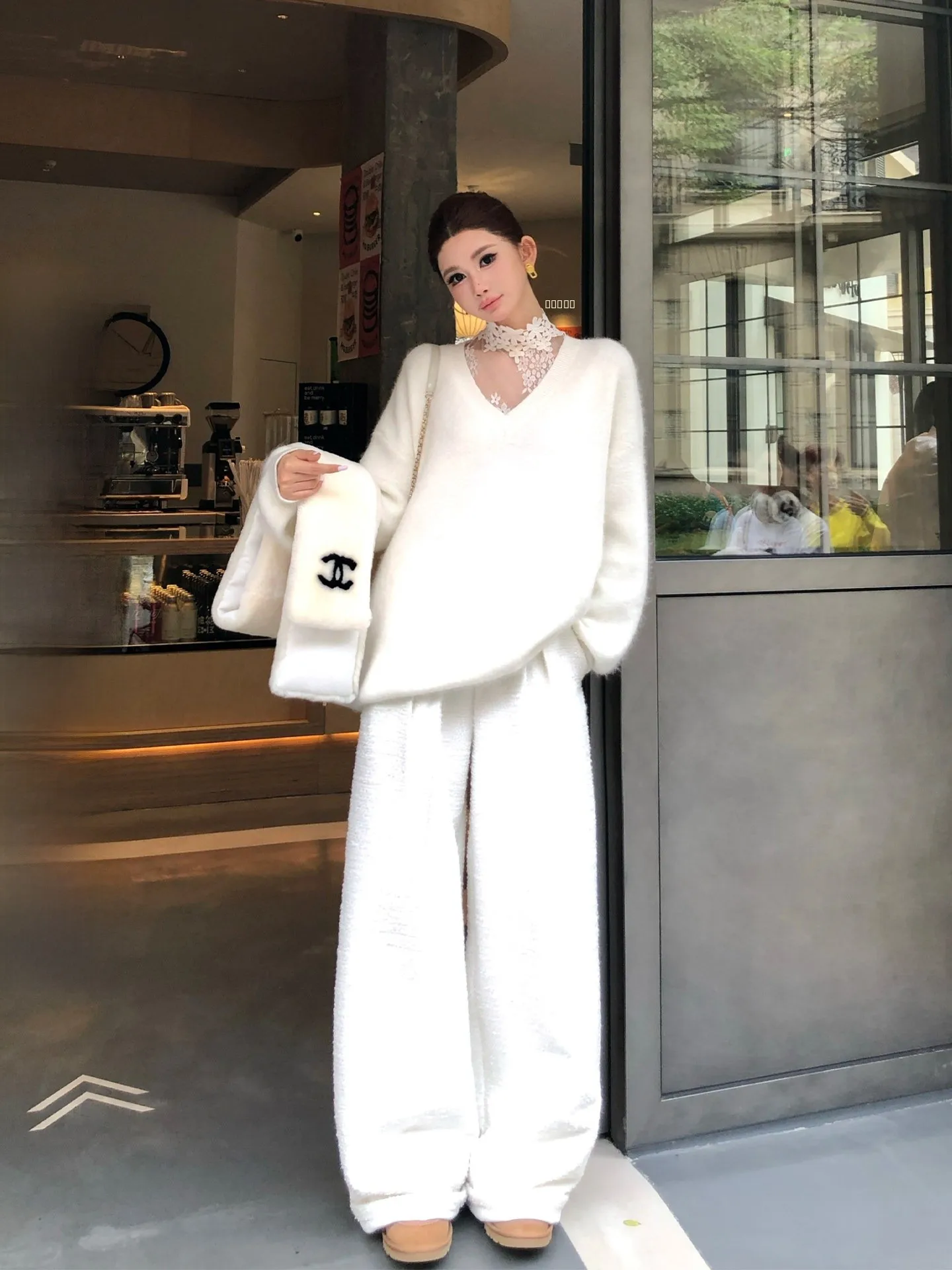 

Lililijun Korean Sle Women's Knitted Sweater Soft Skin-friendly Heavyweight Snow Sculpture Yarn Loose Fit Long Sve