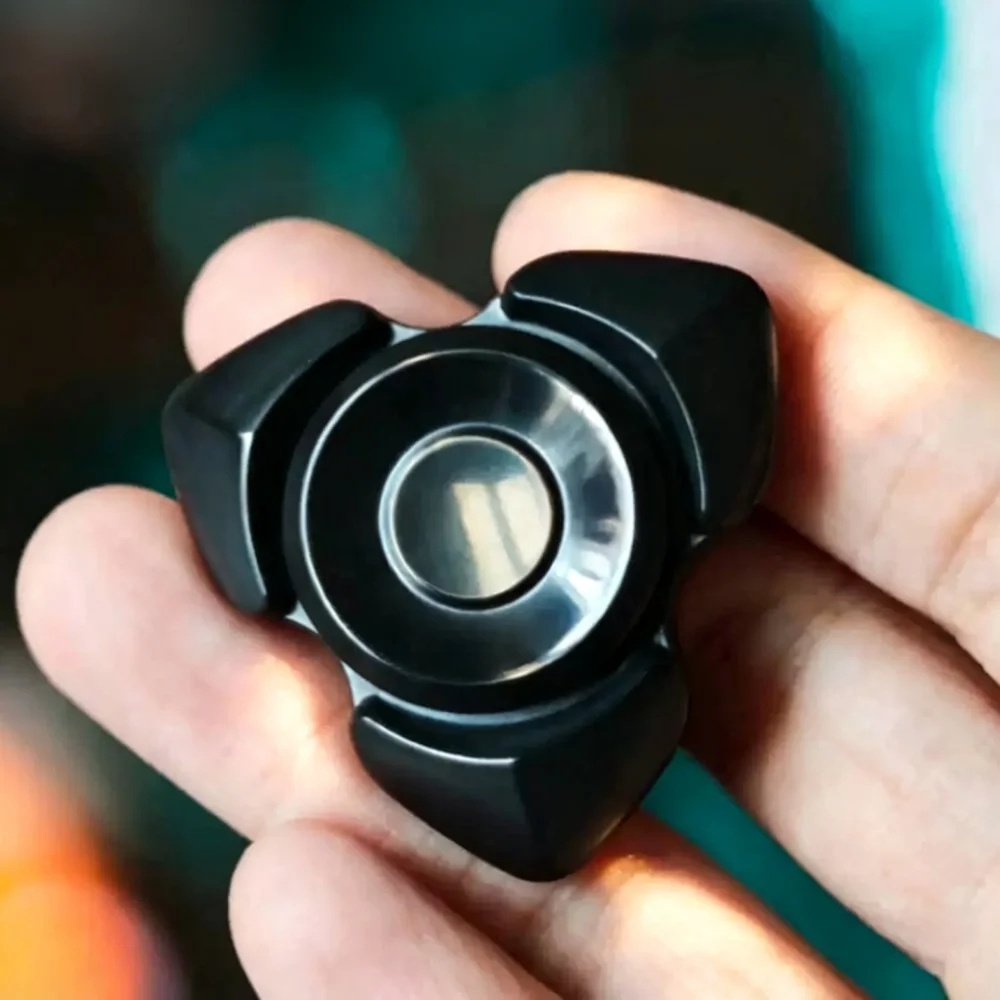 FeiFei EDC Knight-errant Fidget Spinner Stress Relief Toy Adults Anxiety Relief Gadgets Three-Bladed Fidget Spinner