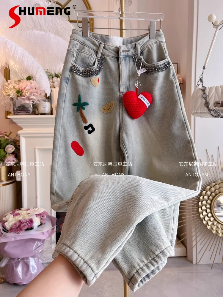 Frauen 2024 Winter Neue Retro Mode Denim Hosen Fleece Verdickte Gerade Hosen Feminine Dreidimensionale Diamant Jeans