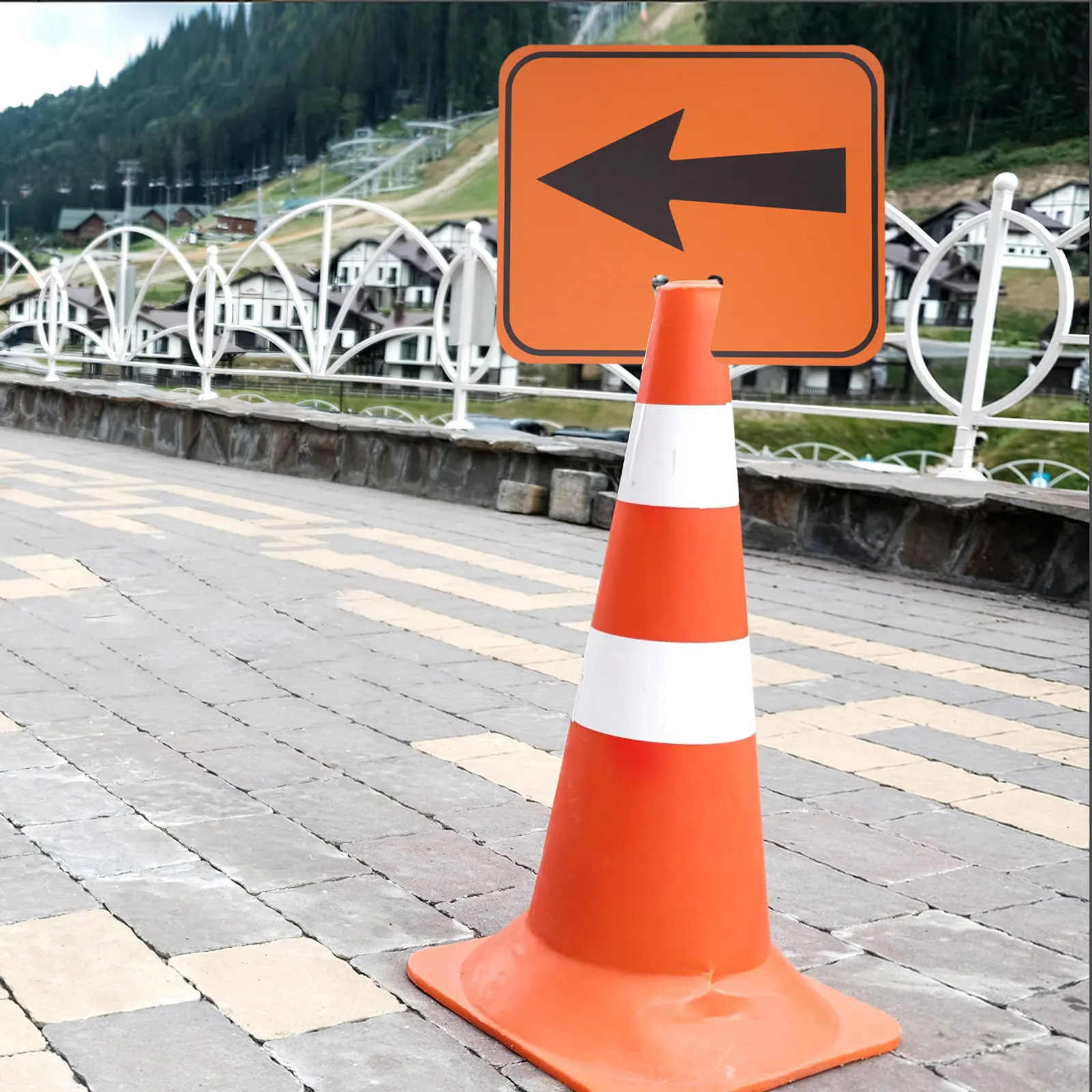 Traffic Arrow Orange Sign Road Cone Top Directional Left Right Arrow for Road Barricade Outdoor Construction Safety Warning