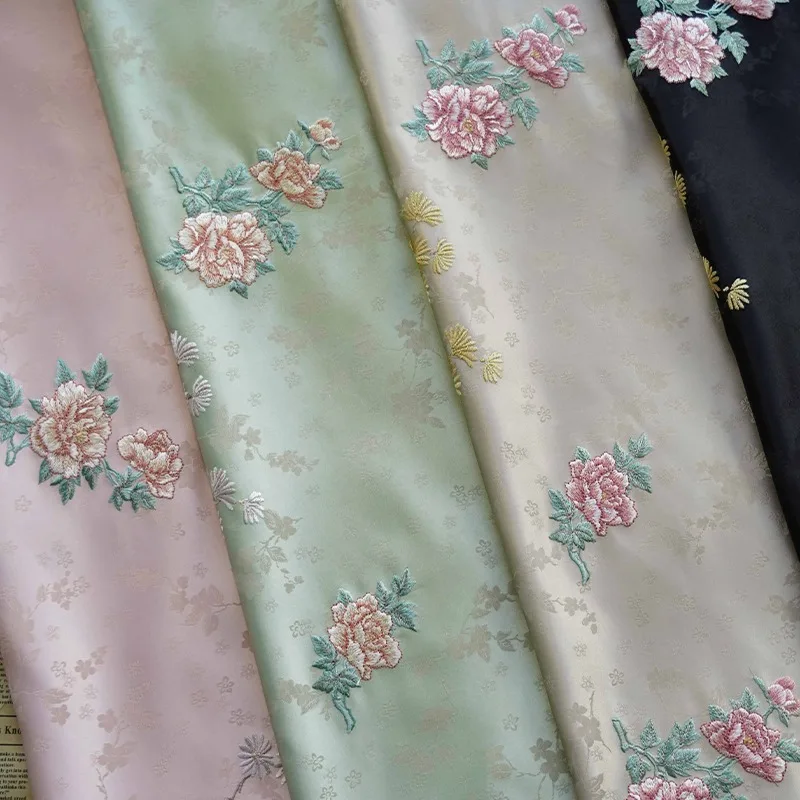 

Yarn Dyed Embroidery Jacquard Fabric for Vest Cheongsam Hug Pillow Dress Design Cloth Diy By The Meter Sewing Material