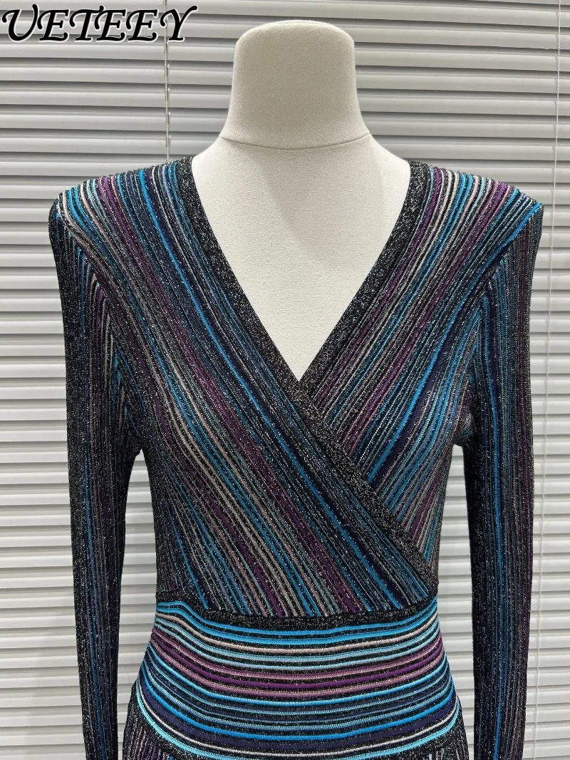 Spring Autumn New Temperament Striped Silver Thread Contrasting Colors Dress Slimming Long Sleeve V-neck Knitted Pleated Dresses
