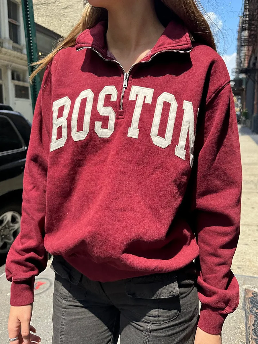 

Boston Embroidered Half Zip Sweatshirt Women Autumn Winter Long Sleeve Lapel Sweatshirt Vintage Street 2000s Pullover 2023