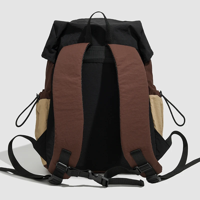حقيبة ظهر مضادة للماء للمشي لمسافات طويلة في الكلية - حقيبة رحلات خفيفة الوزن مع أشرطة كتف مزدوجة للرياضات الخارجية واستخدام الحرم الجامعي