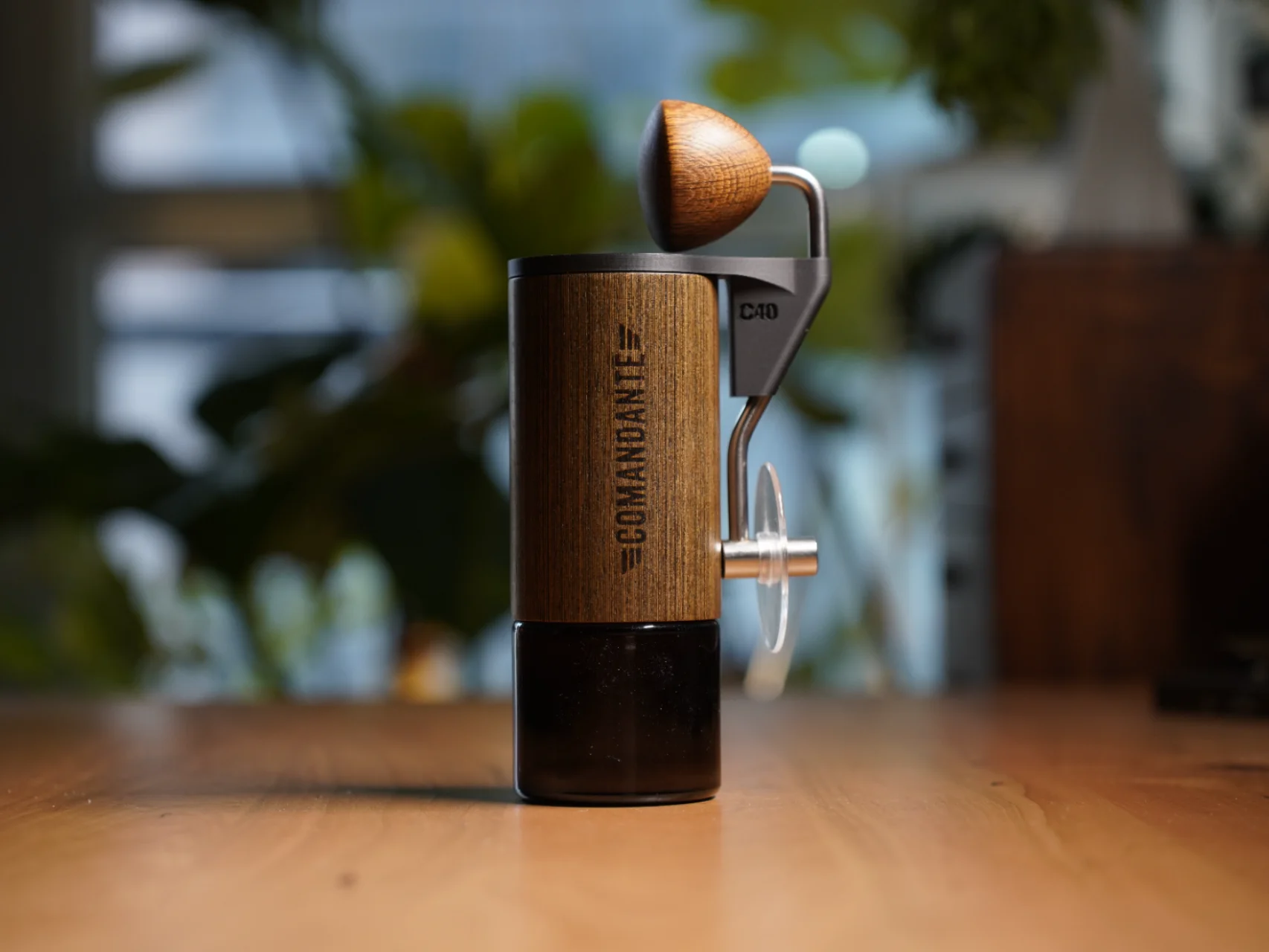 

Outdoor Cam Portable Hand-Crank Coffee Bean inder with Sed Dust-Proof Lid Accories Cact Storage Solution