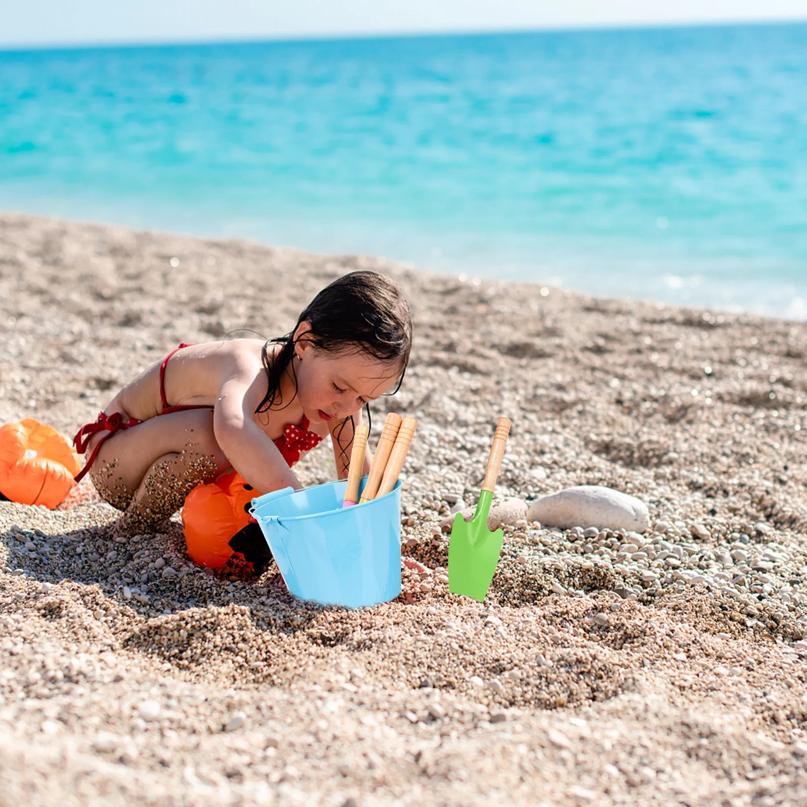 1Set Healthy Sand Play Kit for Toddlers Compact Lightweight Wear-Resistant Beach Essentials Sand Bucket Shovel
