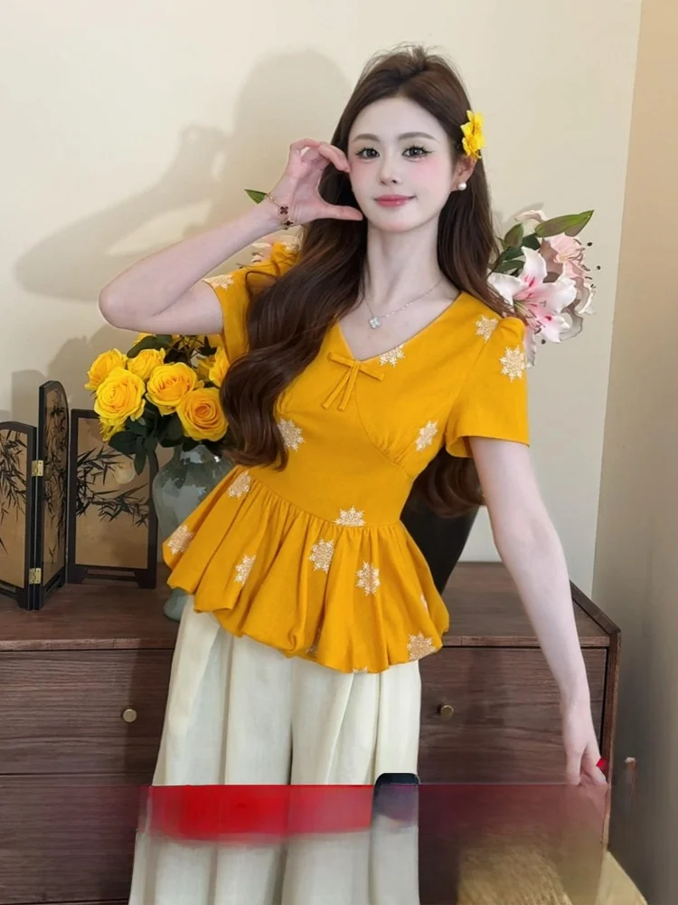 

Новинка: Летний топ с V-образным вырезом, вышивкой и кружевом, французский стиль, приталенный крой, с узлом, из смесового хлопка и льна