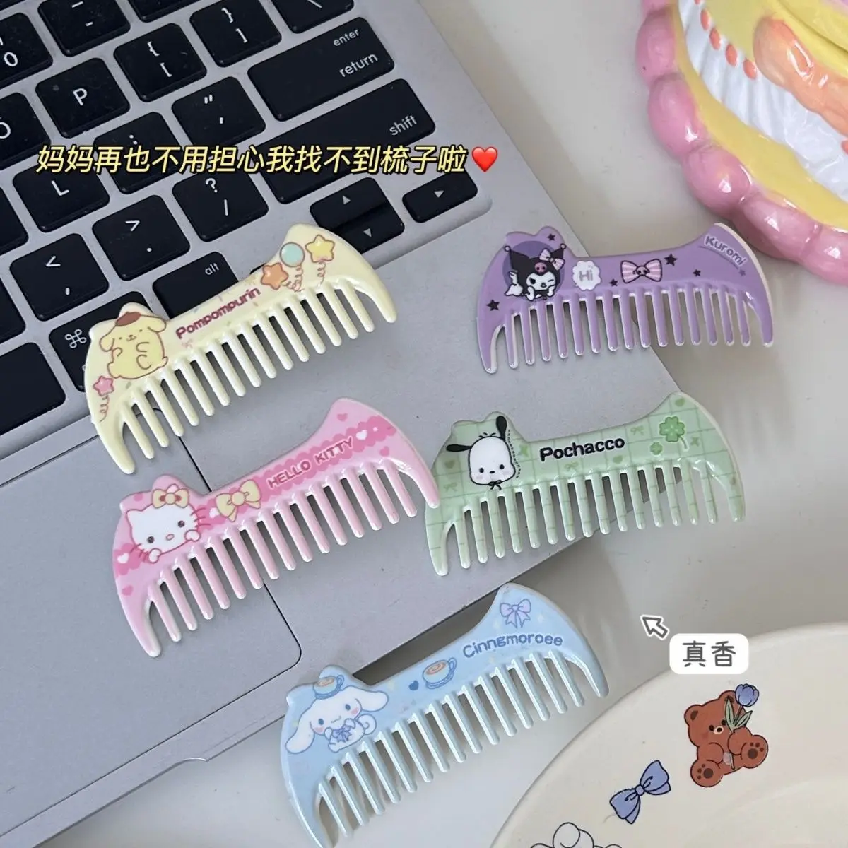 

Заколка-расческа Sanrio с мультяшным дизайном, портативная, милая, для челки, мягкая, для непослушных волос, модный аксессуар для девочек