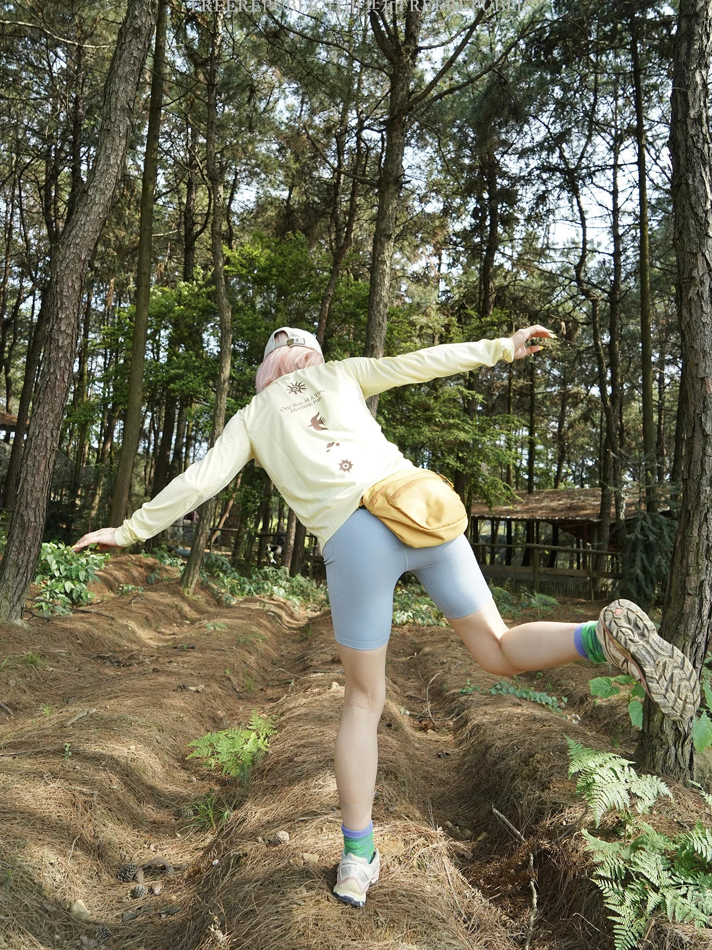 Outdoor Breathable Quick Dry Long Sleeve Sportswear Ultra Thin Sun Protection Sweat Wicking Clothing for Men And Women