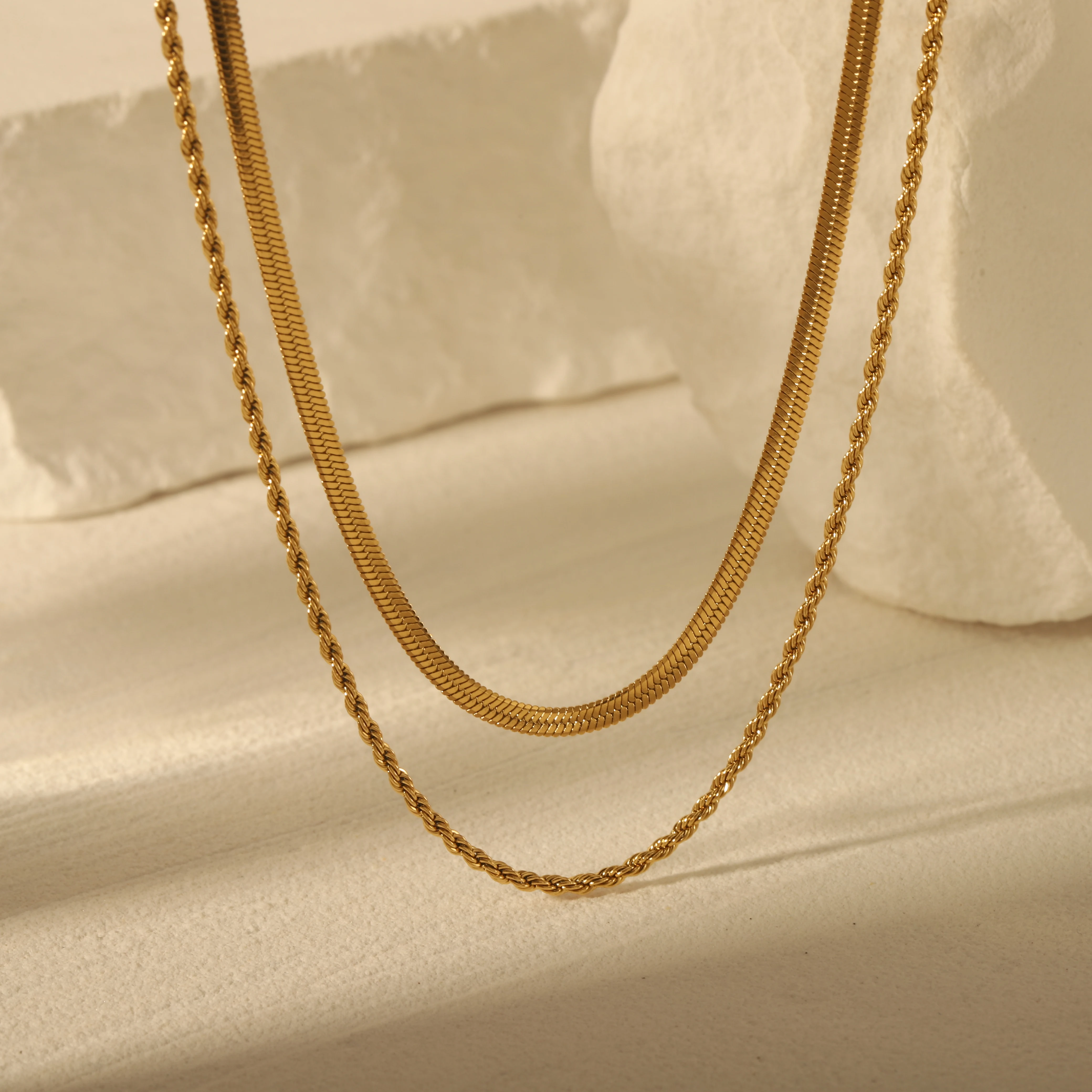 

High Quality Fashion Jewelry 18k Gold Plated Flat Snake Chain Necklace Stainless Steel Layered Necklace Party Daily Gifts