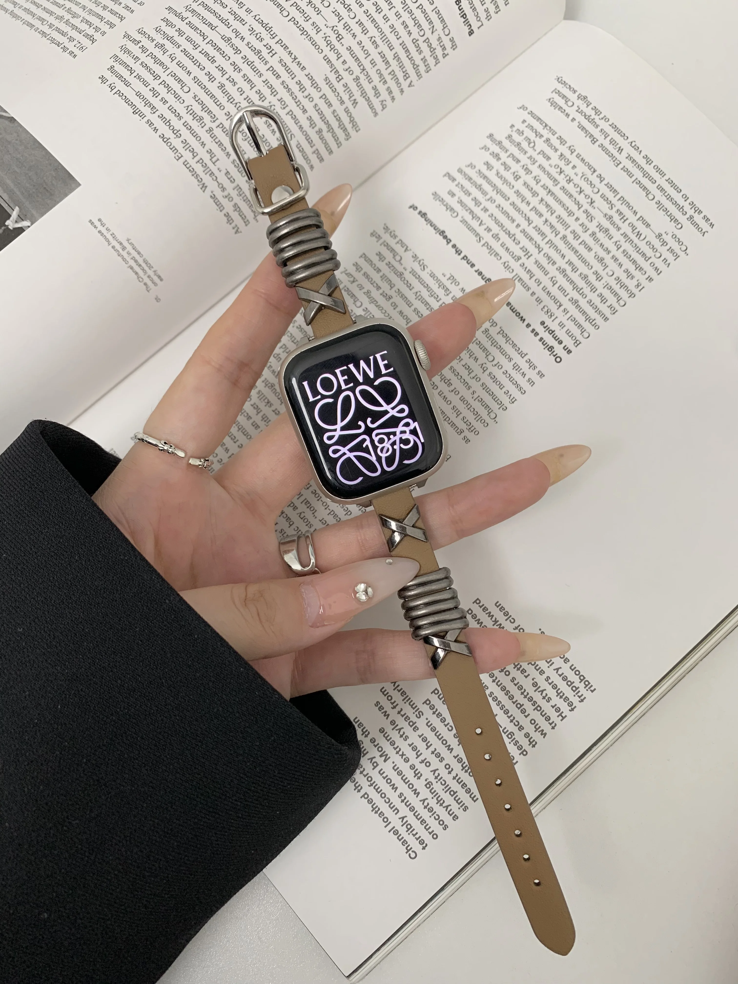 حزام نمط فاسق لساعة أبل ، مصنوعة من سلسلة معدنية قديمة للنساء ، سوار المعصم الموضة ل iWatch ، سامسونج 38 ، 40 مللي متر ، 41 مللي متر ، 42 مللي متر ، 44 مللي متر ، 45 مللي متر ، 49 مللي متر