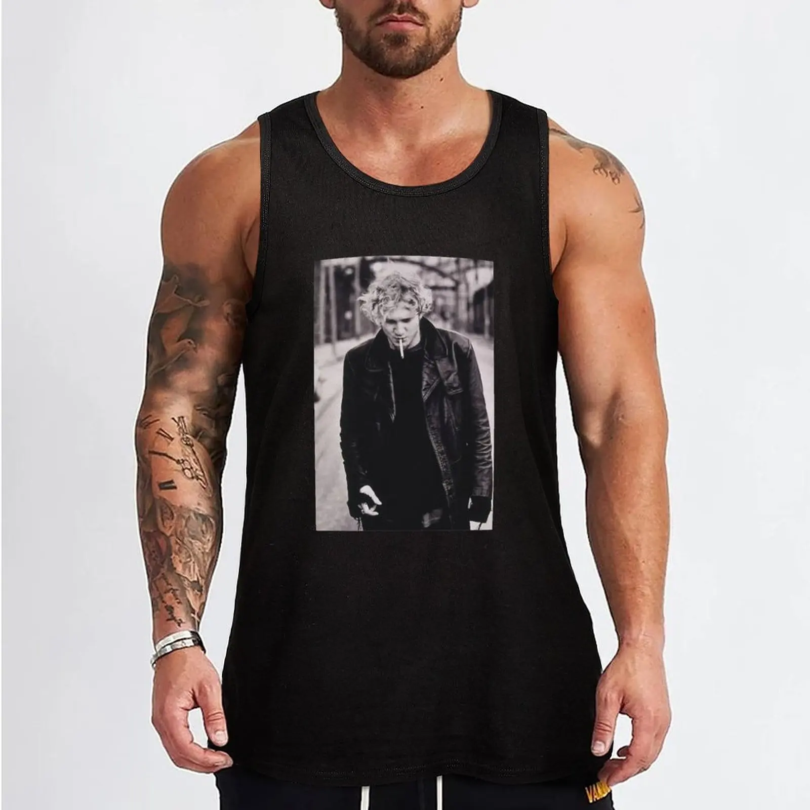 Layne Staley Alice In Chains Black and White gift Essential Tank Top T-shirt man Sports clothing