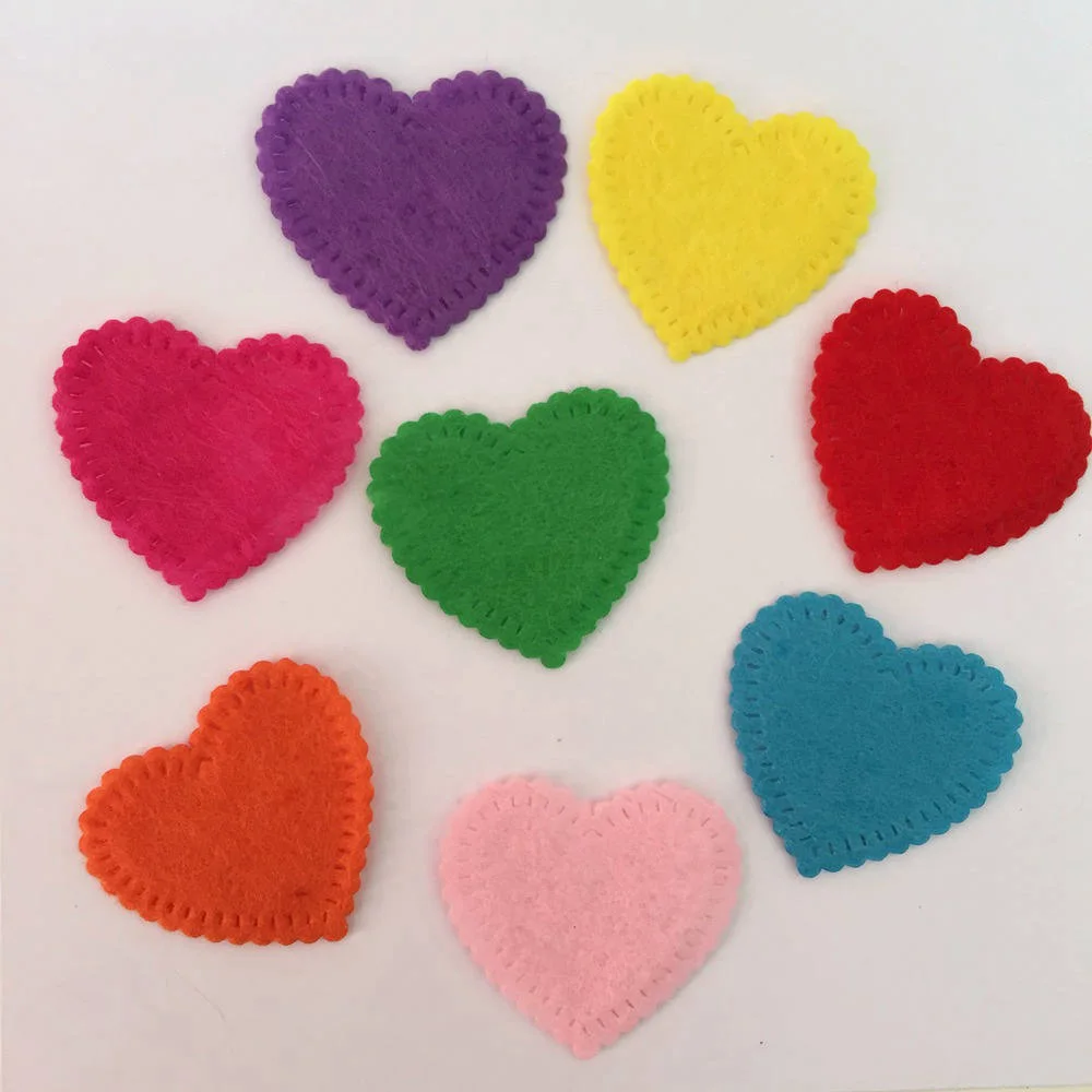 200 PZ 25mm Imbottito Feltro Cuore Appliques Artigianato Matrimonio Fare FAI DA TE/matrimonio Appliques per Abbigliamento Cuore Patch