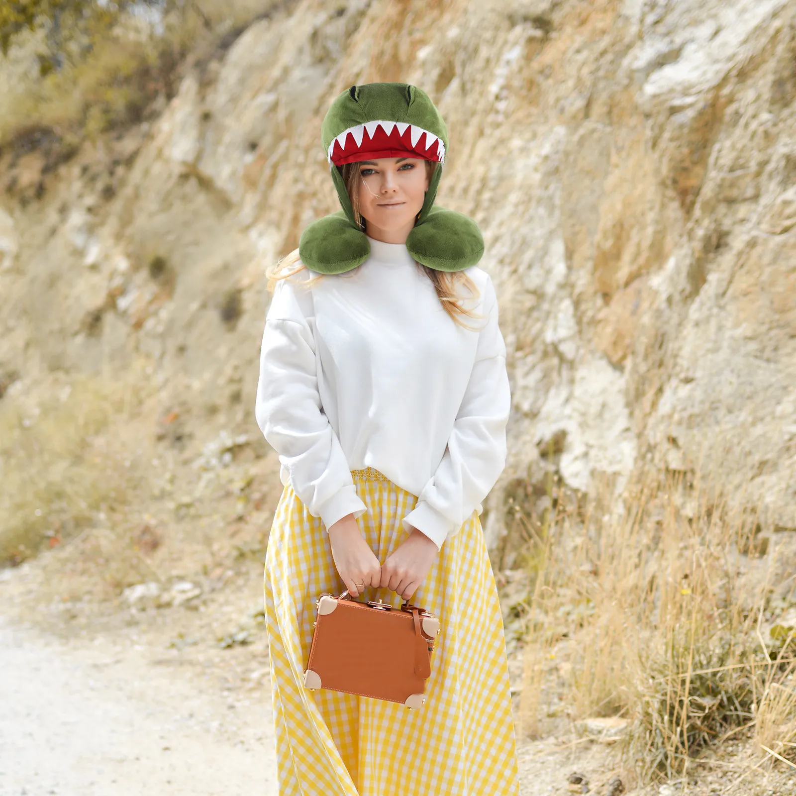 

U-Shaped Dinosaur Hooded Neck Pillow Soft Support for Travel Sleep Comfortable Cervical Cushion for Airplane Car Train Rest