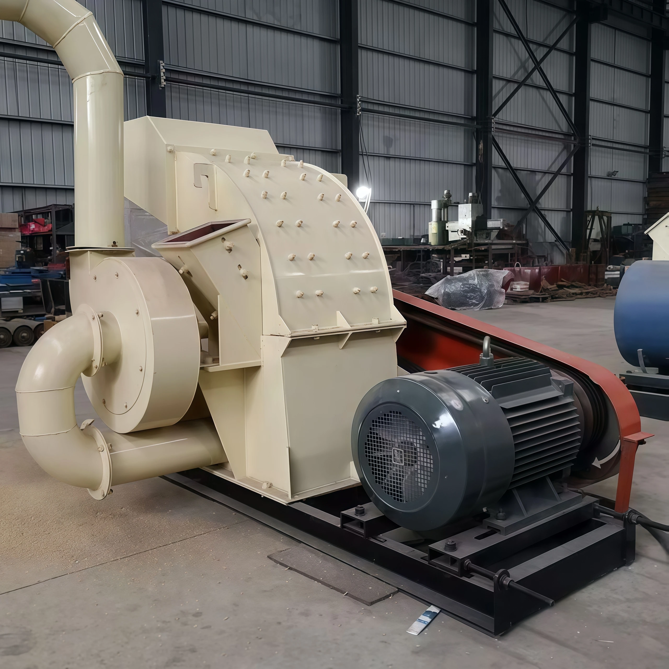 Large Scale Crushing Equipment For Corn Cob/Wood/Straw/Furniture Scrap High Output Easy To Operate Ideal For Material Processing