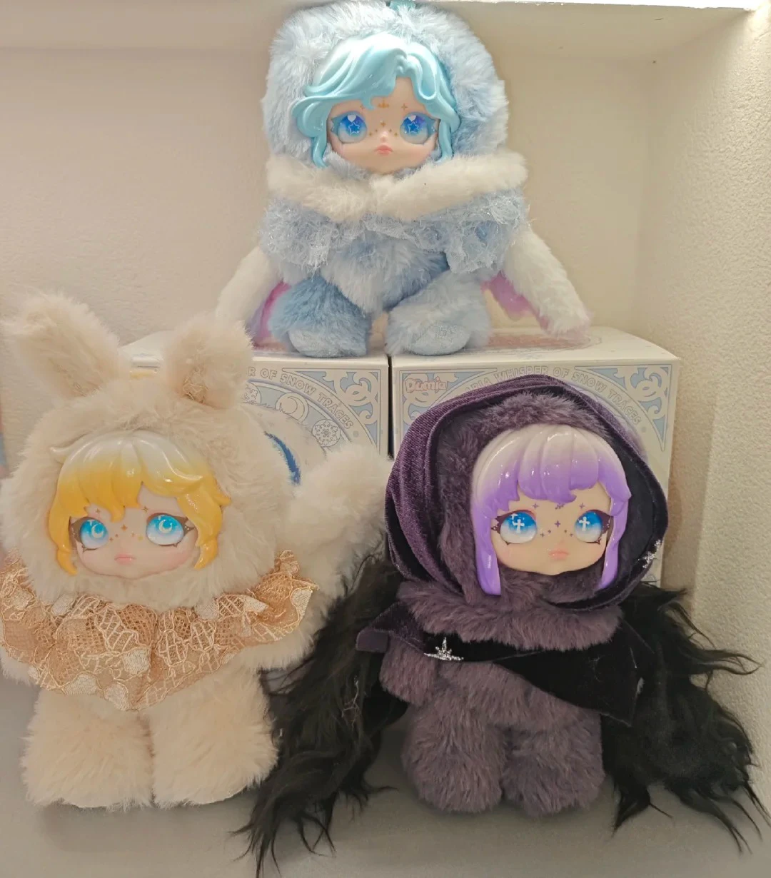 

Cute DUMIA Maytree New Release "Snow Trace Secrets" Vinyl Surprise Blind Box - Trendy Collectible Gift Figurine