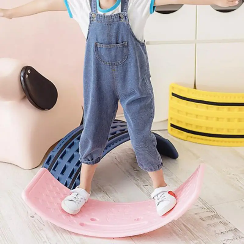 Balance Training Equipment For Boy Girl Non-Slip Sensory Training Seesaw Toy Toddler Rocker Wobble Board Children Kid Hold Up To