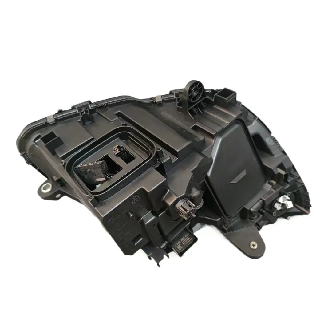 메르세데스 벤츠 C 클래스 W205 자동차용 12V 베스트셀러 전면 헤드라이트는 우수한 품질을 가지고 있습니다.