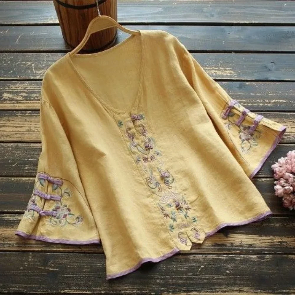 

Tops TShirts Cotton Linen Casual Summer Fashion Chinese Style Embroidery Women Clothes Shirts for Women Elegant Femme