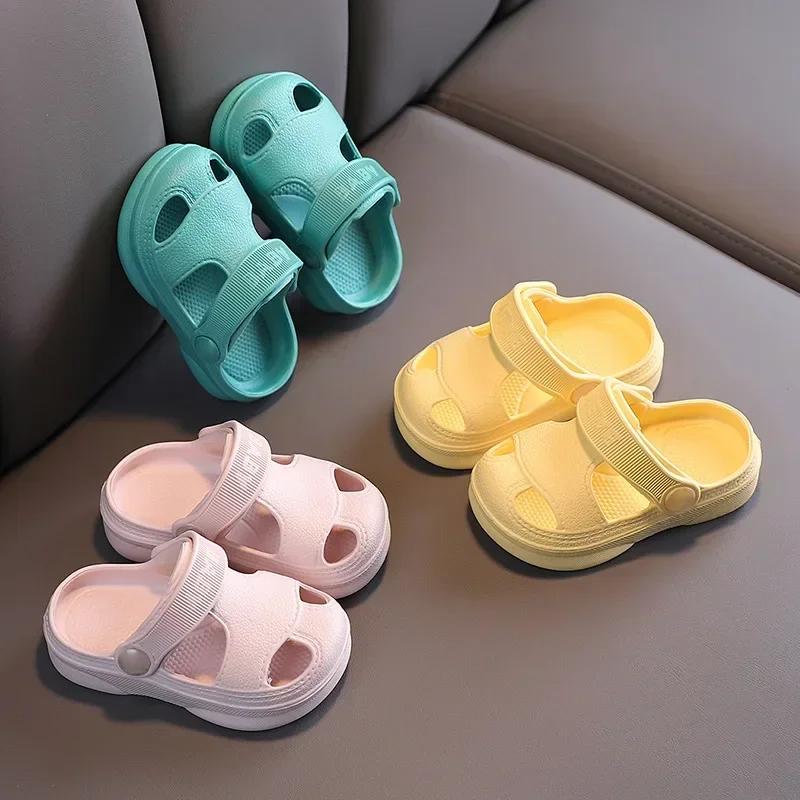 New Children Summer Hole Shoes Baby Nice Anti-slip Soft Floor Boys Girls Beach Sandals Slippers 1-6 Years Kids