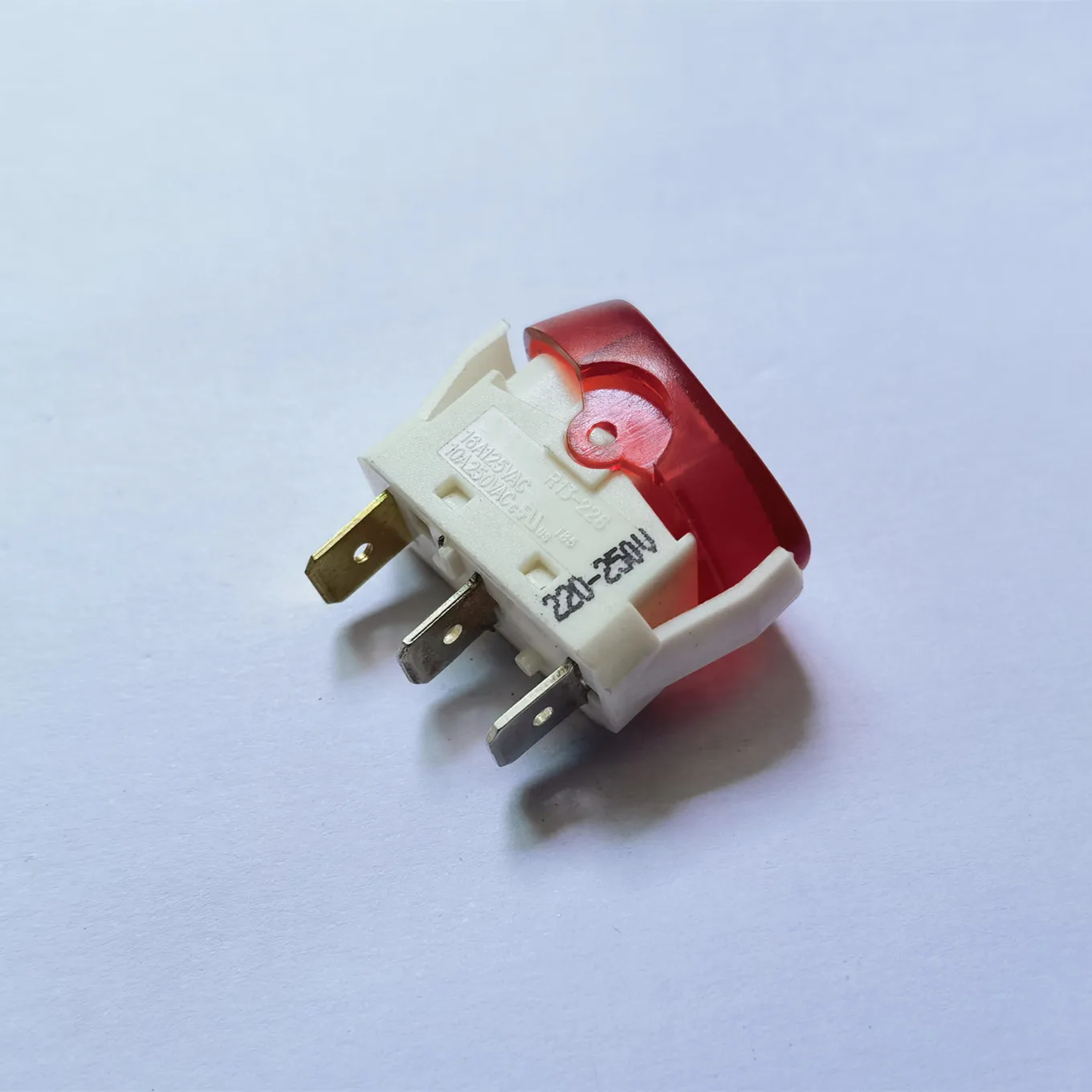 

Original new 100% R13-226 rocker switch 3pin 2gear with light 10A250V warping switch