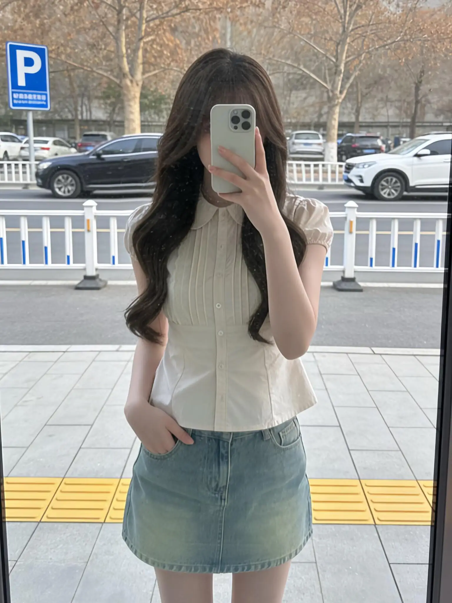Slimming Short Sleeve Shirt Women's Fashionable Baby Doll Collar Summer 2026 New Style Waist-Cinching French Style Shirt