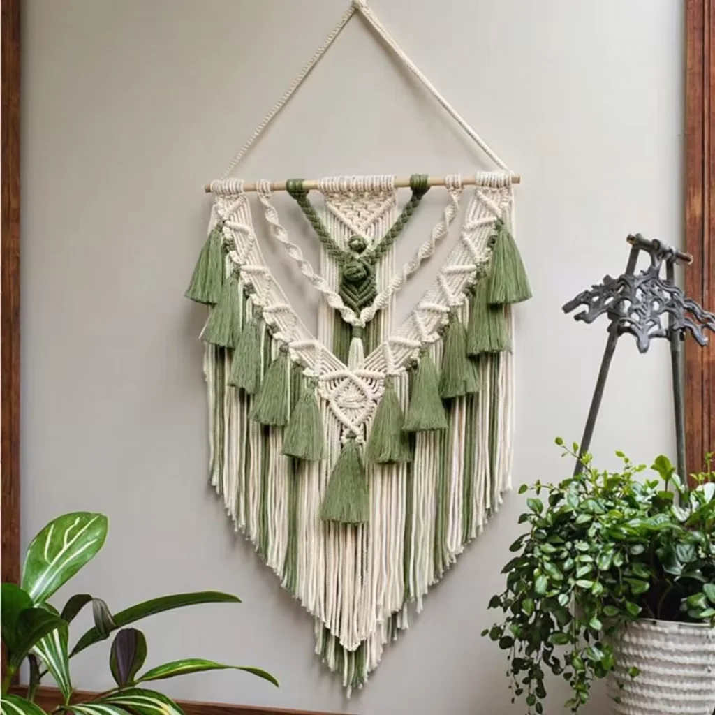 

Hand-woven Color Macrame Wall Hanging Ornament Bohemian Craft Decoration Gorgeous Tapestry for Home Livingroom Decor 55 * 75cm