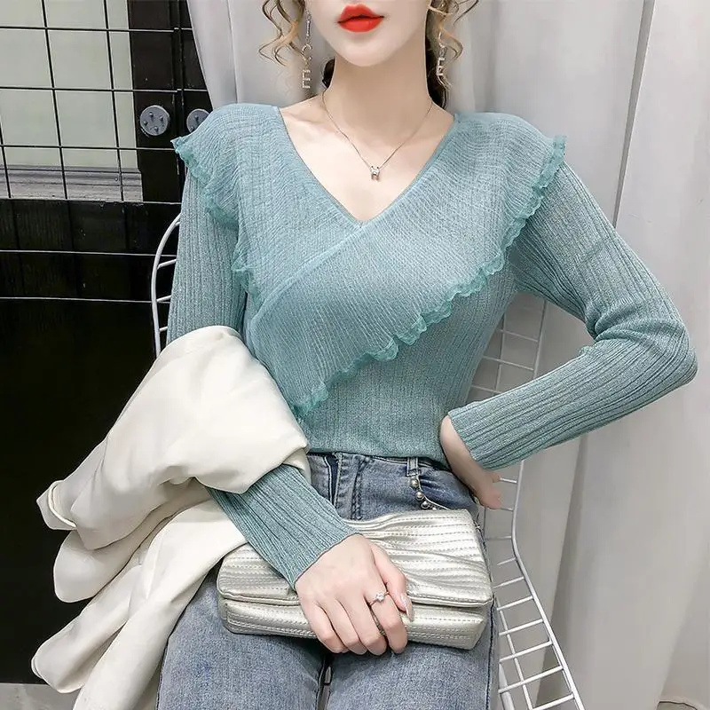 2024 New Summer Elegant Fashion Solid Color Retro Korean Style Aesthetic Office Lady Lace Splicing V Neck Long Sleeve Y2K Tops