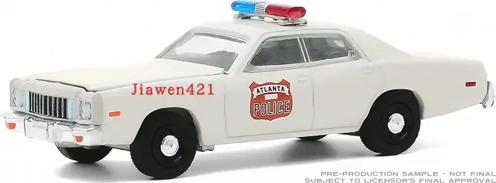 1:64 1975 Plymouth Fury auto della polizia pressofuso in lega di metallo modello di auto giocattoli per la raccolta di regali