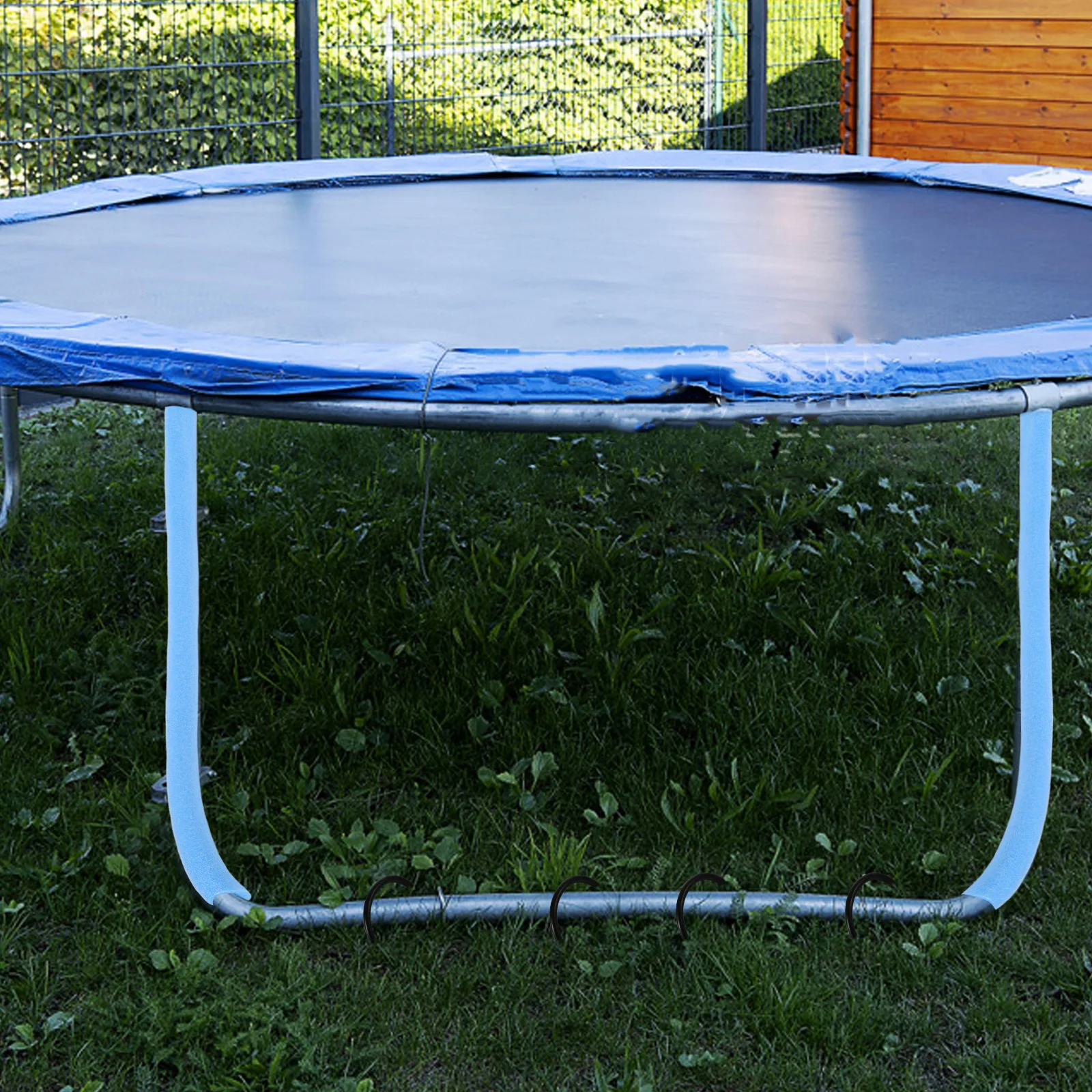 

6Pcs Trampoline Pole Foam Wraps 88cm Soft Foam Trampoline Pole Protective Covers Safety Cushioning Shock Absorbing Sleeves