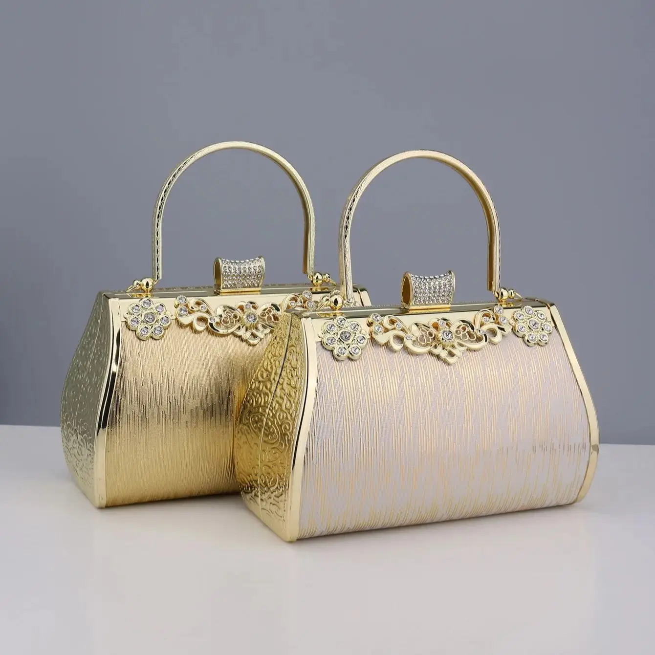 

Bucket Design Women Evening Bags Golden Color Rhinestones Small Clutch Box Holder Handle Handbags Printed Line Luxury Purse