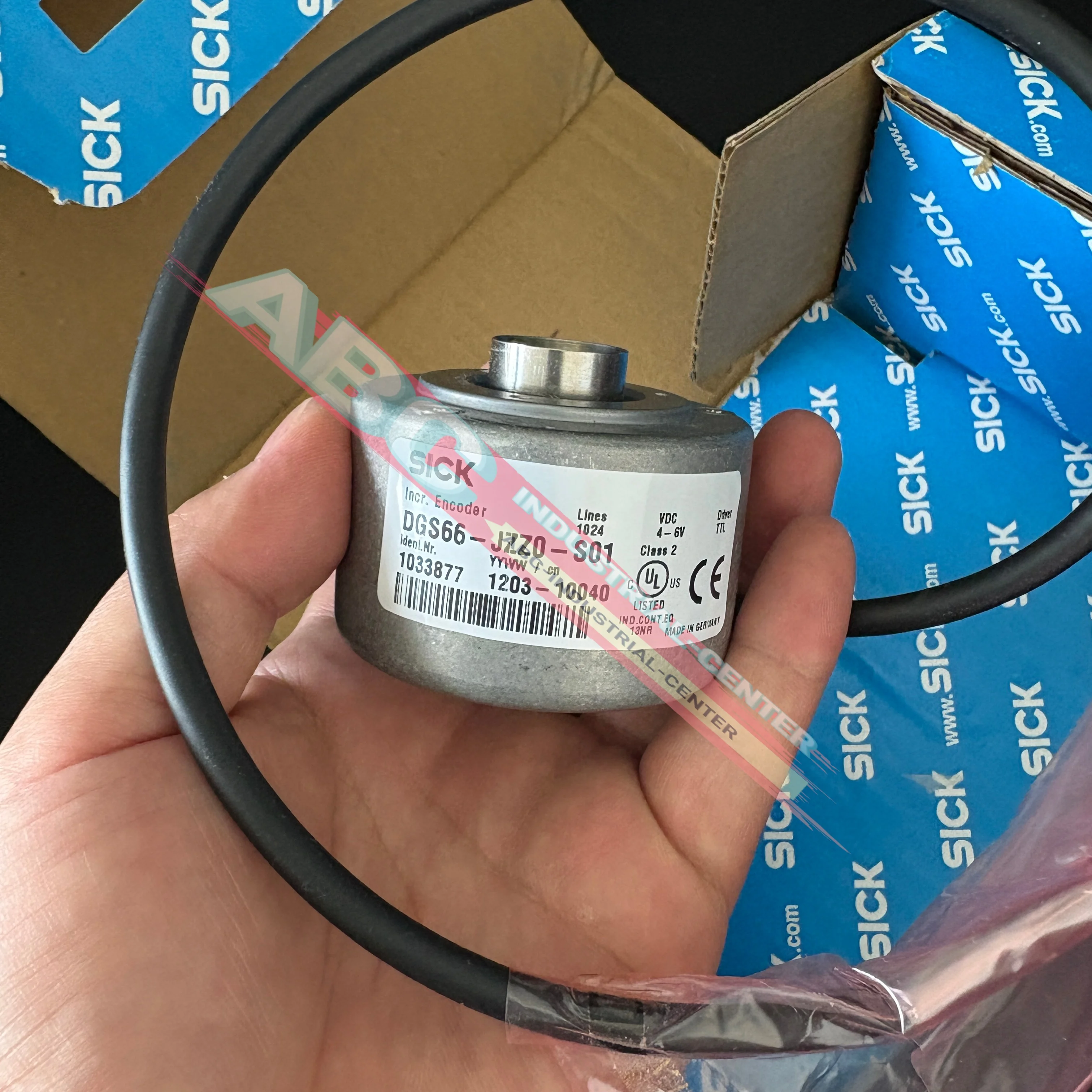 DGS66-JZZ0-S01  10338771 Encoder 100%NEW