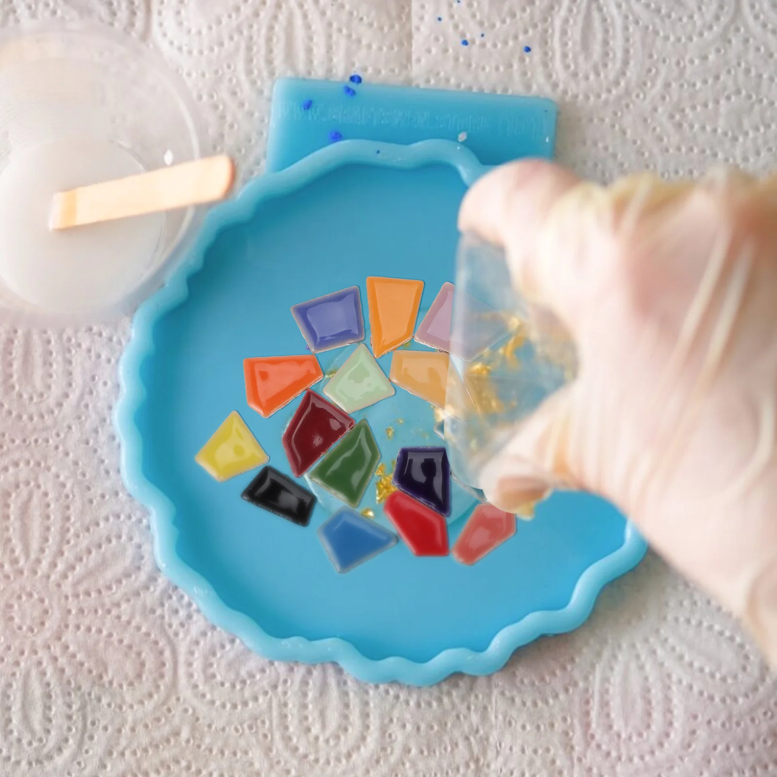 

200G Ceramic Mosaic Tiles Assorted Bright DIY Glazed Stone Chips for Craft Art Decor Garden Path Bathroom Wall Flooring Ideas