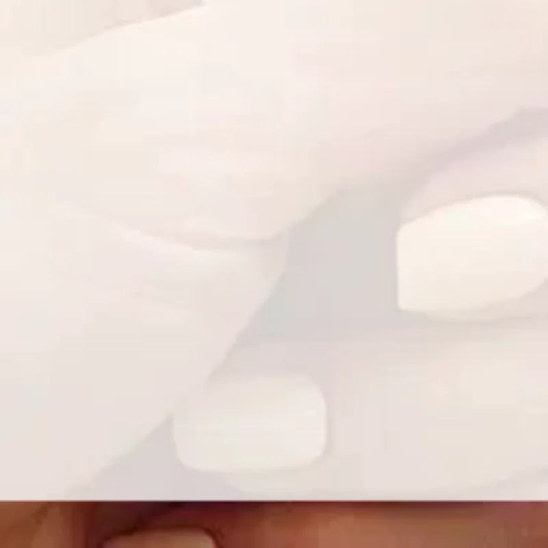 ​ 8 قطع من حوامل ملاءات السرير المصنوعة من الصوف المرجاني بدون إبرة ومقابض مضادة للانزلاق، ومشابك قوية غير مرئية لوقف الملاءات ​