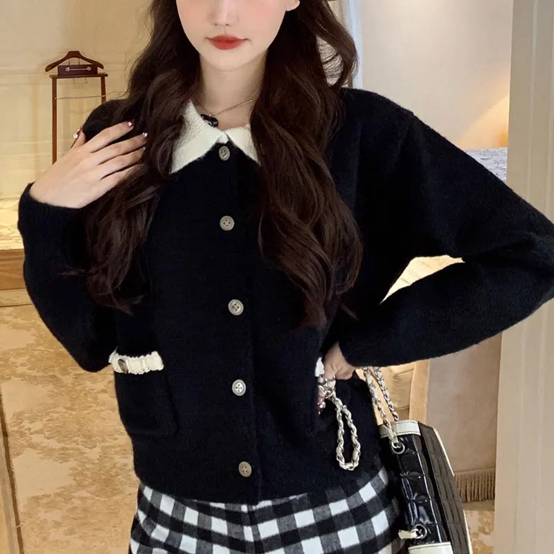 Vintage Sweet Doll Collar Sweaters Autumn Winter Solid Color Basic Female Clothing Knitted Stylish Pockets Lace Spliced Cardigan