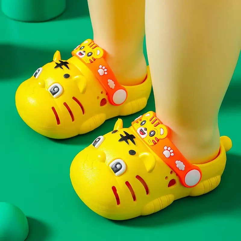 Chaussures de jardin de dessin animé mignon pour enfants, litière, pantoufles de tigre Kawaii, sandales de nuages d\'été, chaussures de toboggan