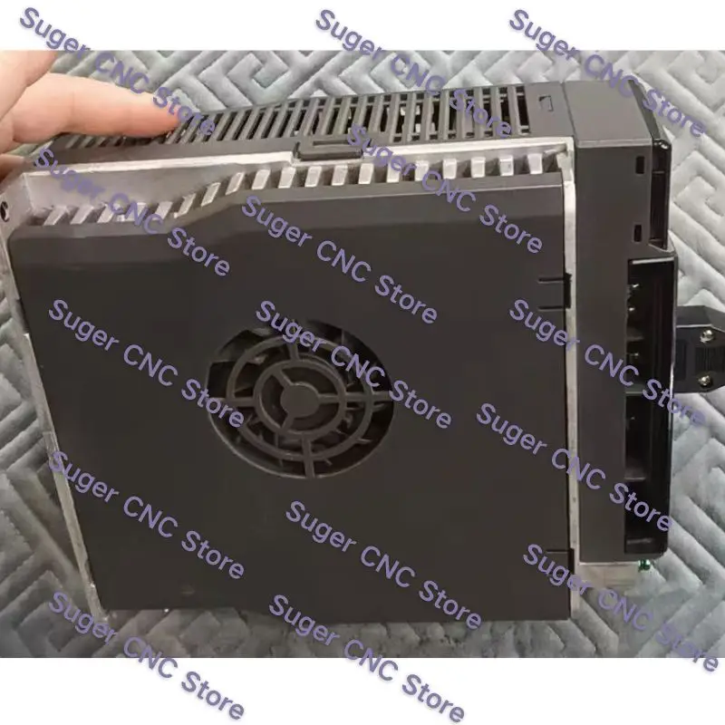 ASD-B3-1521-E 1.5KW servo drive tested OK, quickly shipped second-hand, brand new
