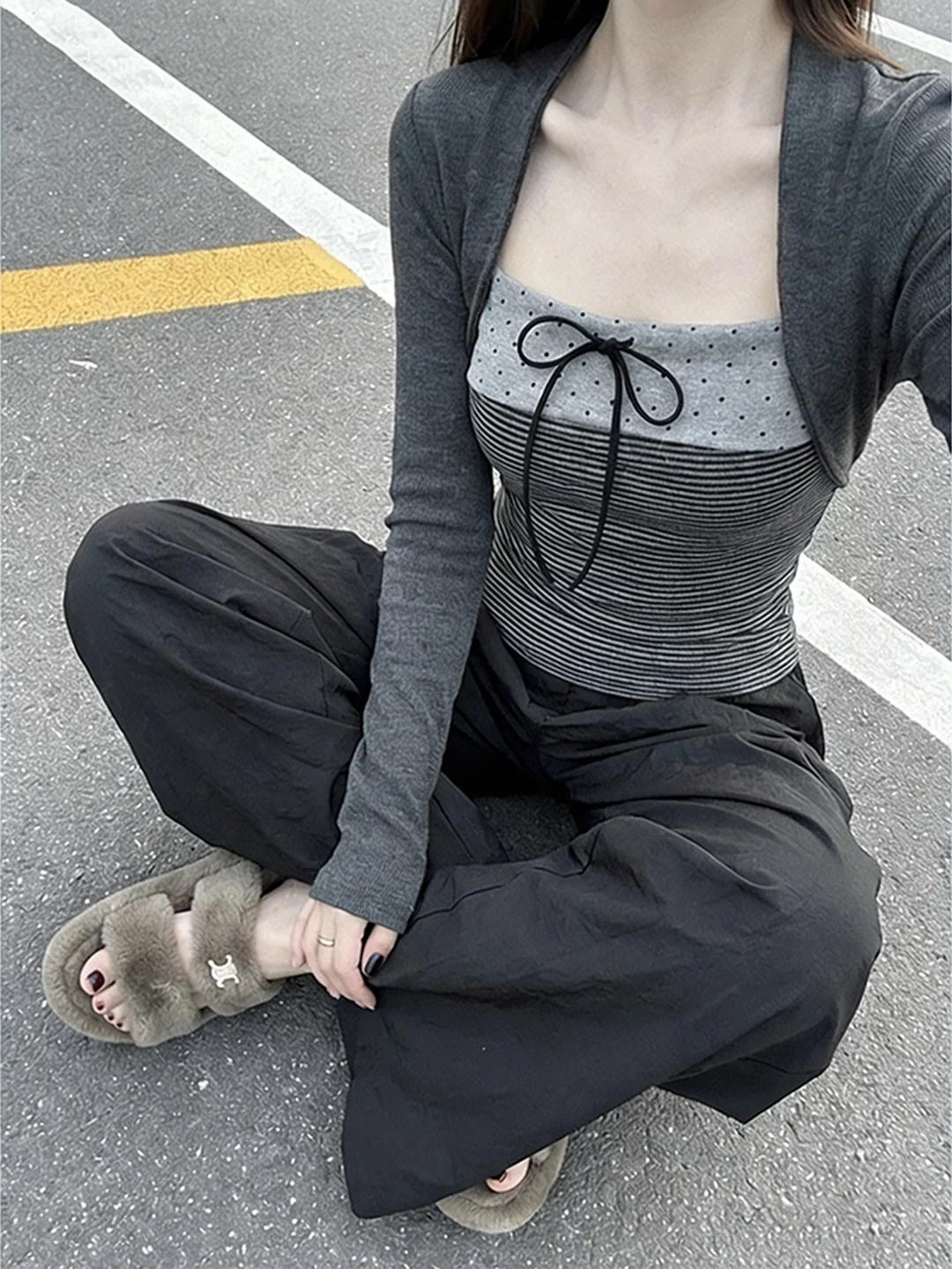 تي شيرت نسائي كوري Sle طويل Sve بتصميم شتوي بقصة ضيقة مع عقدة شريطية ناعمة ومريحة ومتعددة الاستخدامات