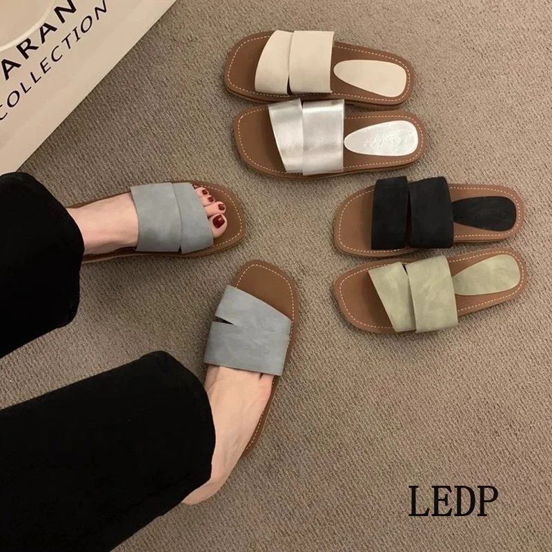 

LEDP Women's Slippers Design Retro Open-toe Flats 2024 Summer Seaside Resort Beach Sandals Imitation Suede Leather Upper Mule