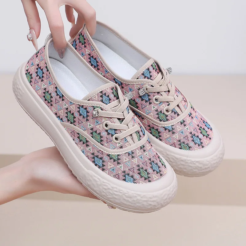 Old Beijing cloth shoes women's shoes spring and autumn new style breathable casual thick soled canvas shoes fisherman shoes