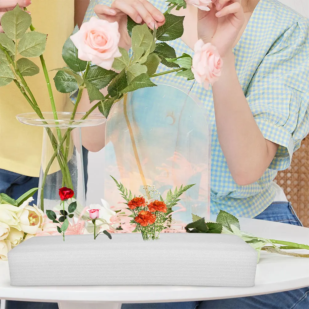 

2pcs White Foam Blocks Base Reusable Thick Floral Craft Stable Support Large Carving Blocks Wet Dry Artificial Flowers