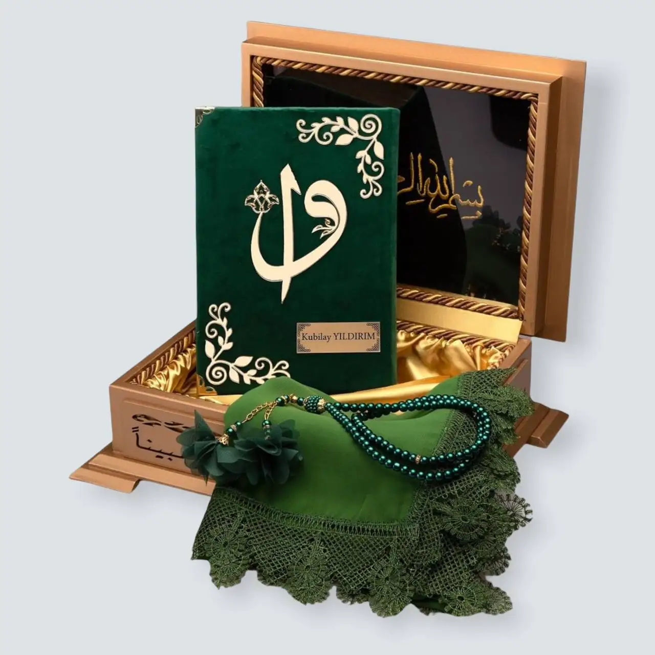 

The Holy Quran GOLD SETTING MEMORY COURAGE KERIM SET (GREEN)