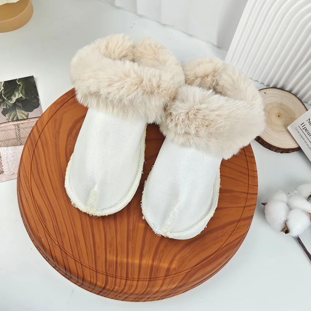 1Pair Removable Fluffy Crocs Lining Sleeve Slippers  Winter Warm Insoles Shoes Cover Fur Lined Shoes Plush Liner New