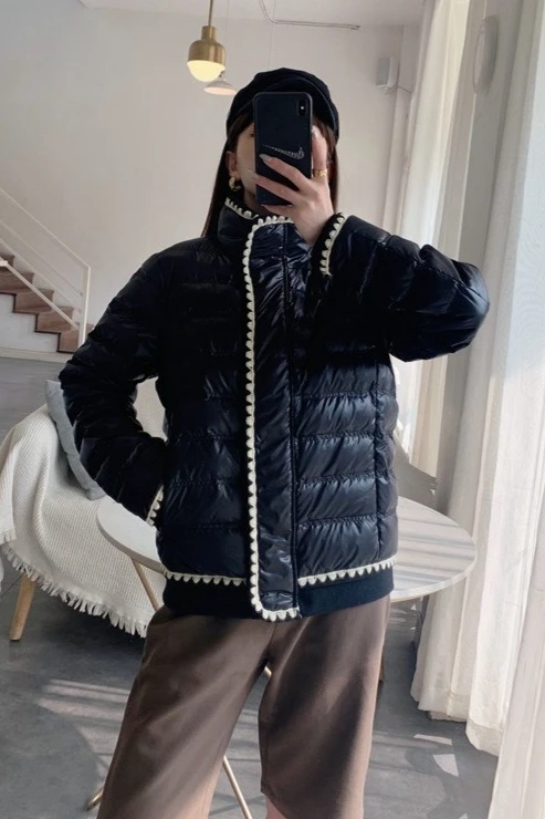 

2025 Autumn and Winter Fashionable Women's Down Jacket Slim Fit Embroidered Down Jacket