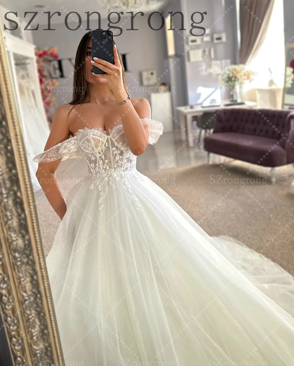 

Custom Made Sweetheart Collar Tulle Elegant Wedding Dress Lace A-line Backless Floor Length Bridal Dress with Court vestido de