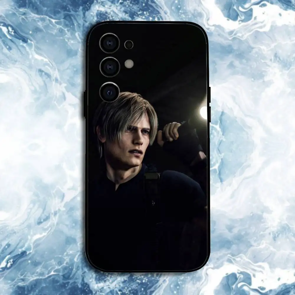 حافظة لهاتف ليون كينيدي ريزدنت إيفيل 4 لهواتف سامسونج S25، S24، S23، S22، S21، S20، Plus، Fe، Lite، غطاء أسود آخر