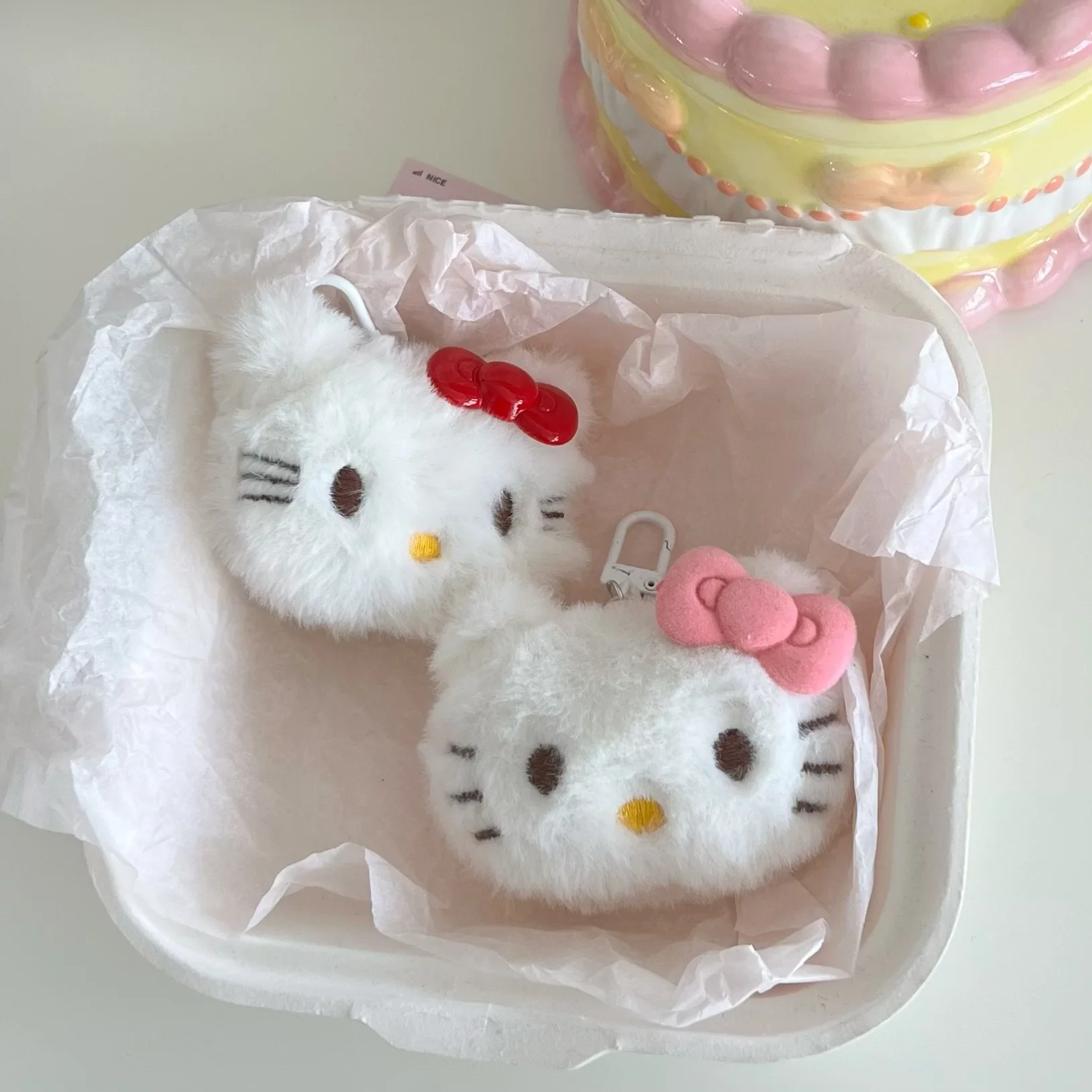 Sanrio Hello Kitty llavero de felpa decoración de lazo Kawaii dibujos animados Anime colgante chica bolso escolar ornamento novia regalos de cumpleaños