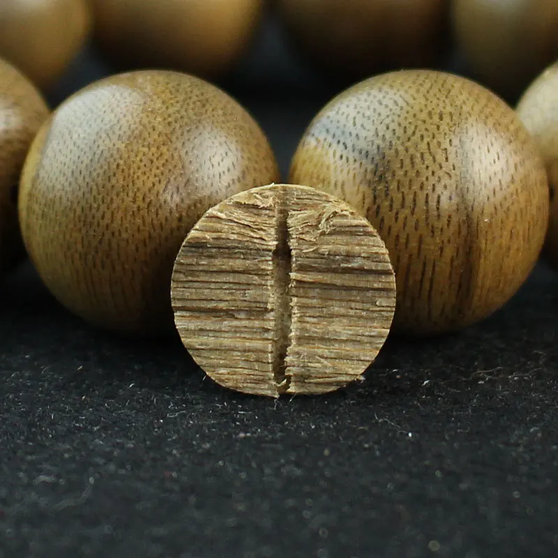 Factory Wholesale Agarwood Bracelet2.0Indonesian Kalimantan Beads108Men and Women Couple Amusement Article Bracelet Ornament